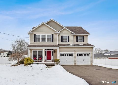 10 Ball Road North Haven CT 06473