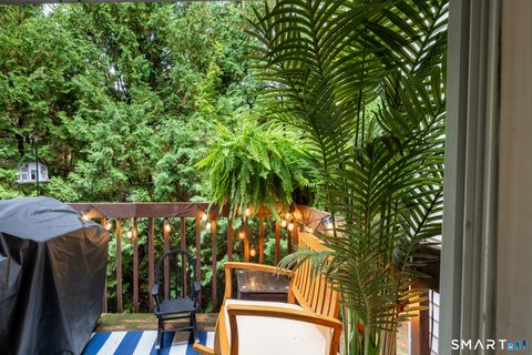 Tiny photo for 410 Farmington Avenue #APT O6, New Britain, CT 06053 (MLS # 24145223)