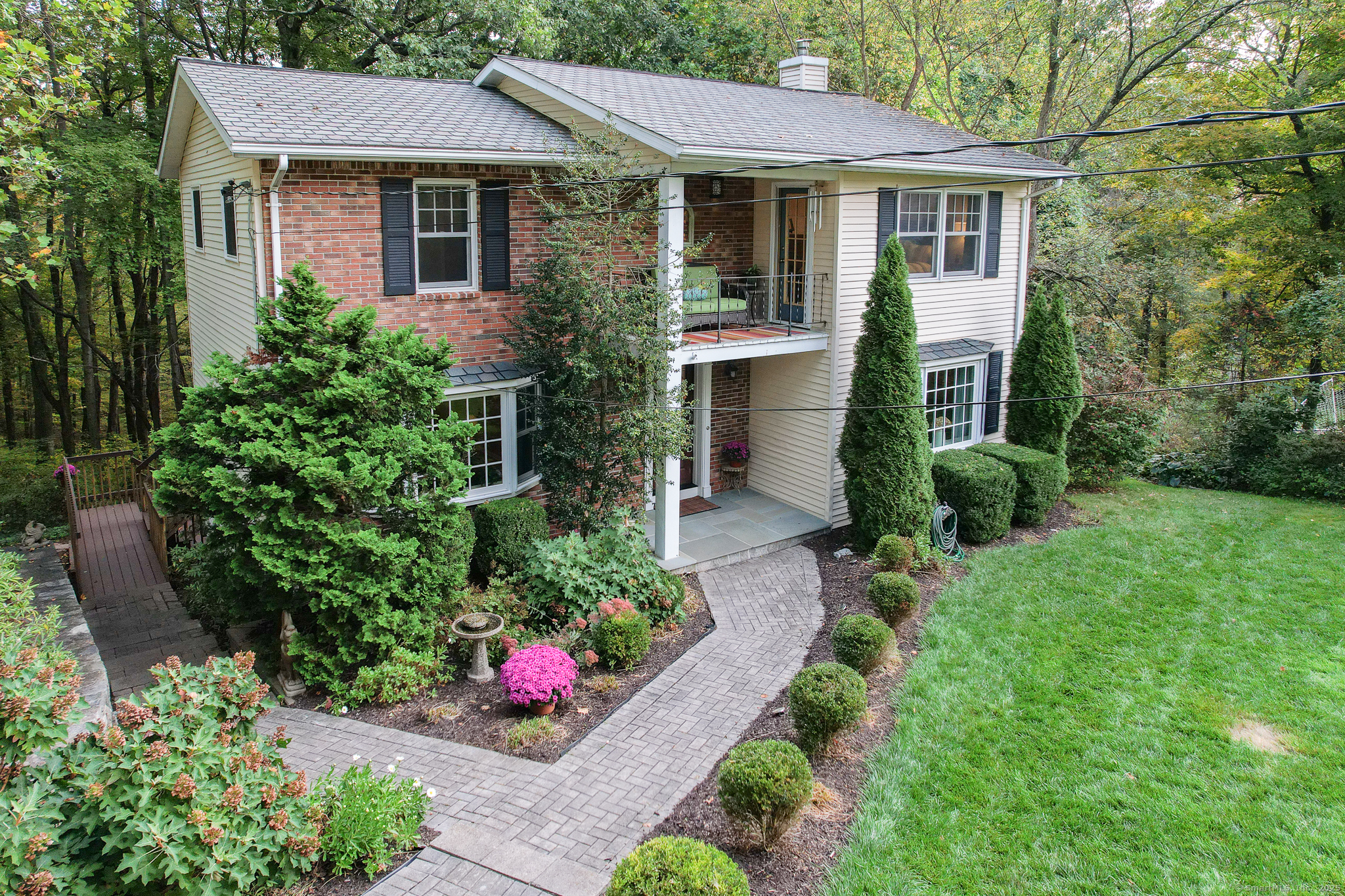 182 Bayberry Terrace