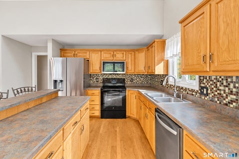 Tiny photo for 1511 Country Club Road, Middletown, CT 06457 (MLS # 24216990)
