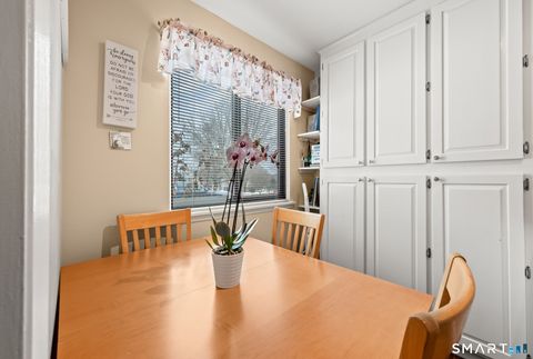 Tiny photo for 3 Bayberry Court #3, Cromwell, CT 06416 (MLS # 24147003)