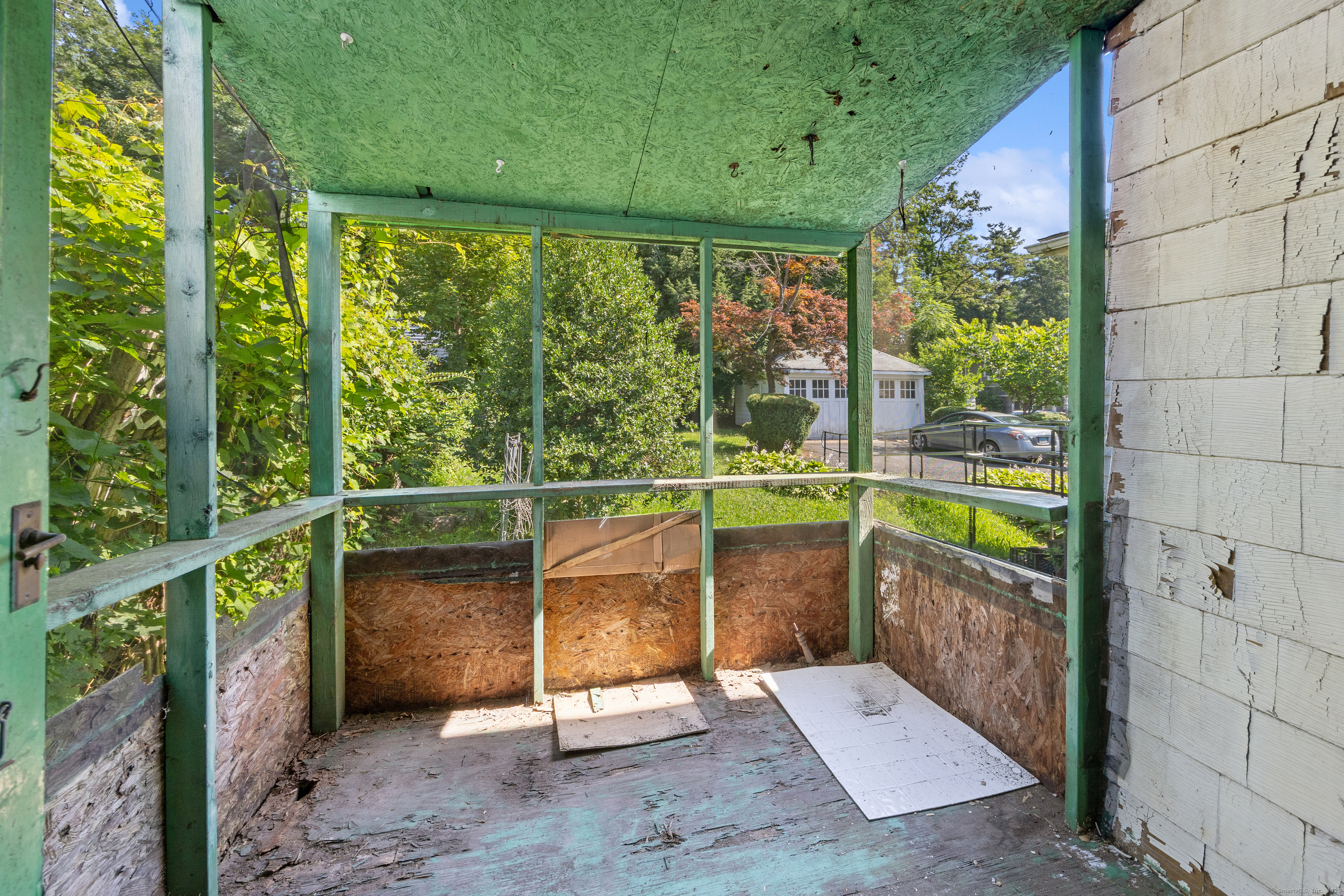 Hartford, Connecticut 06112, United States, 4 Bedrooms Bedrooms, ,2 BathroomsBathrooms,Residential,Active,174841