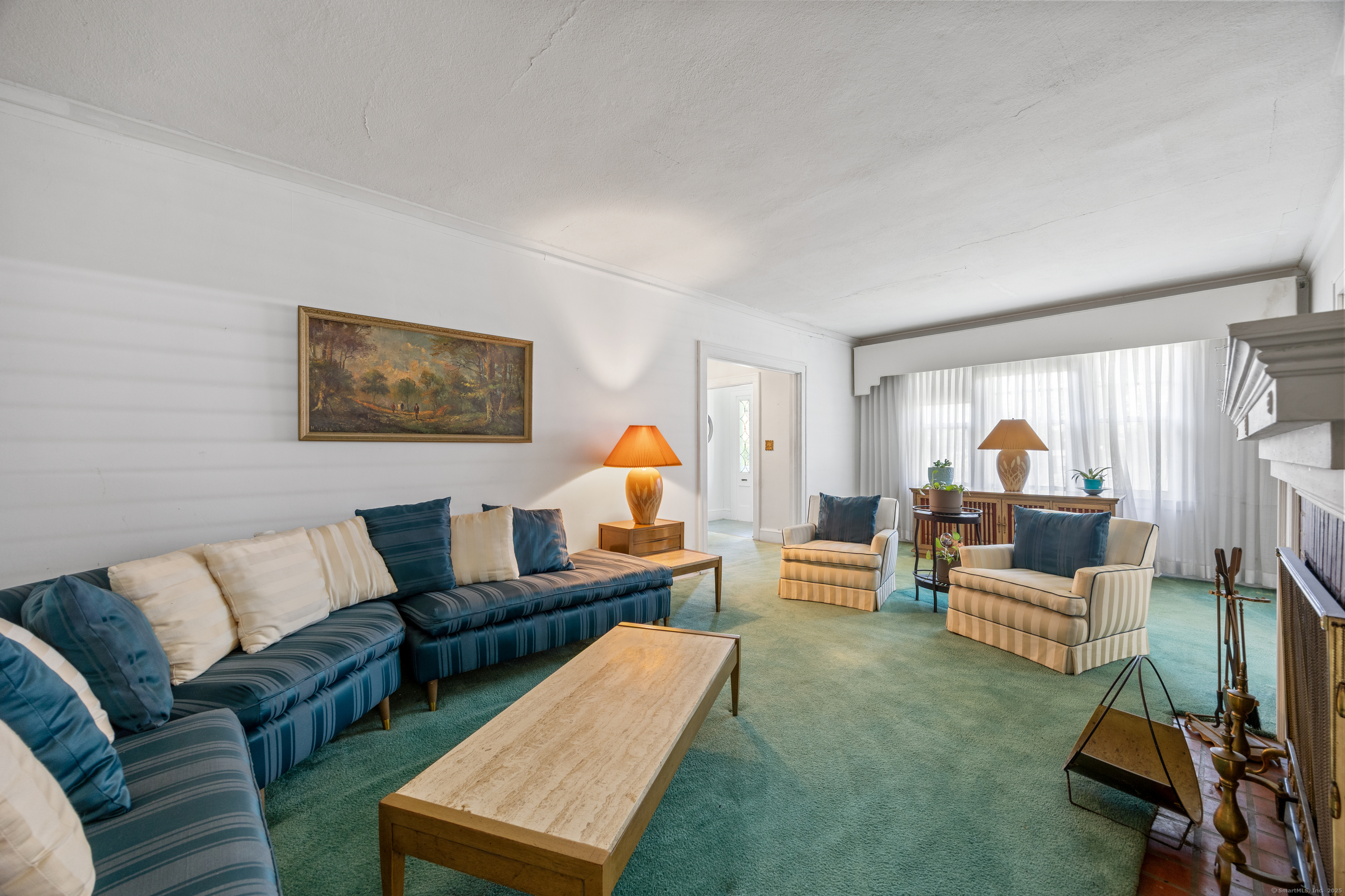 Hartford, Connecticut 06112, United States, 4 Bedrooms Bedrooms, ,2 BathroomsBathrooms,Residential,Active,174841