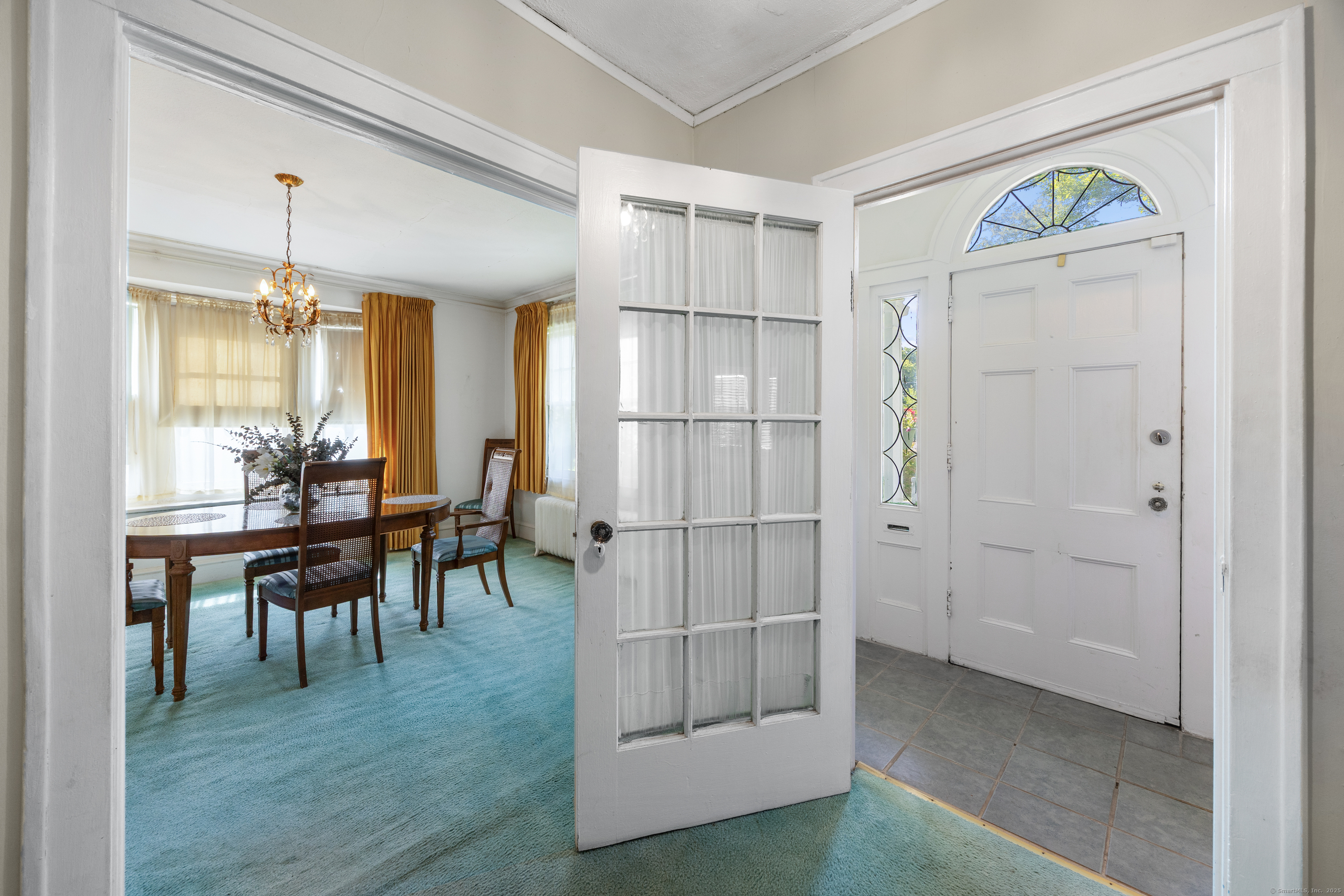 Hartford, Connecticut 06112, United States, 4 Bedrooms Bedrooms, ,2 BathroomsBathrooms,Residential,Active,174841