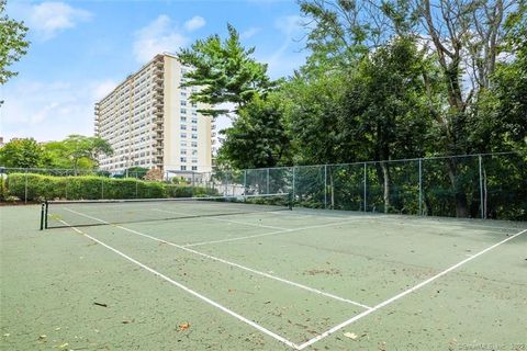 Tiny photo for 2625 Park Avenue #6M, Bridgeport, CT 06604 (MLS # 24143410)