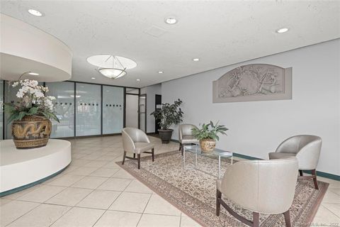 Tiny photo for 2625 Park Avenue #6M, Bridgeport, CT 06604 (MLS # 24143410)