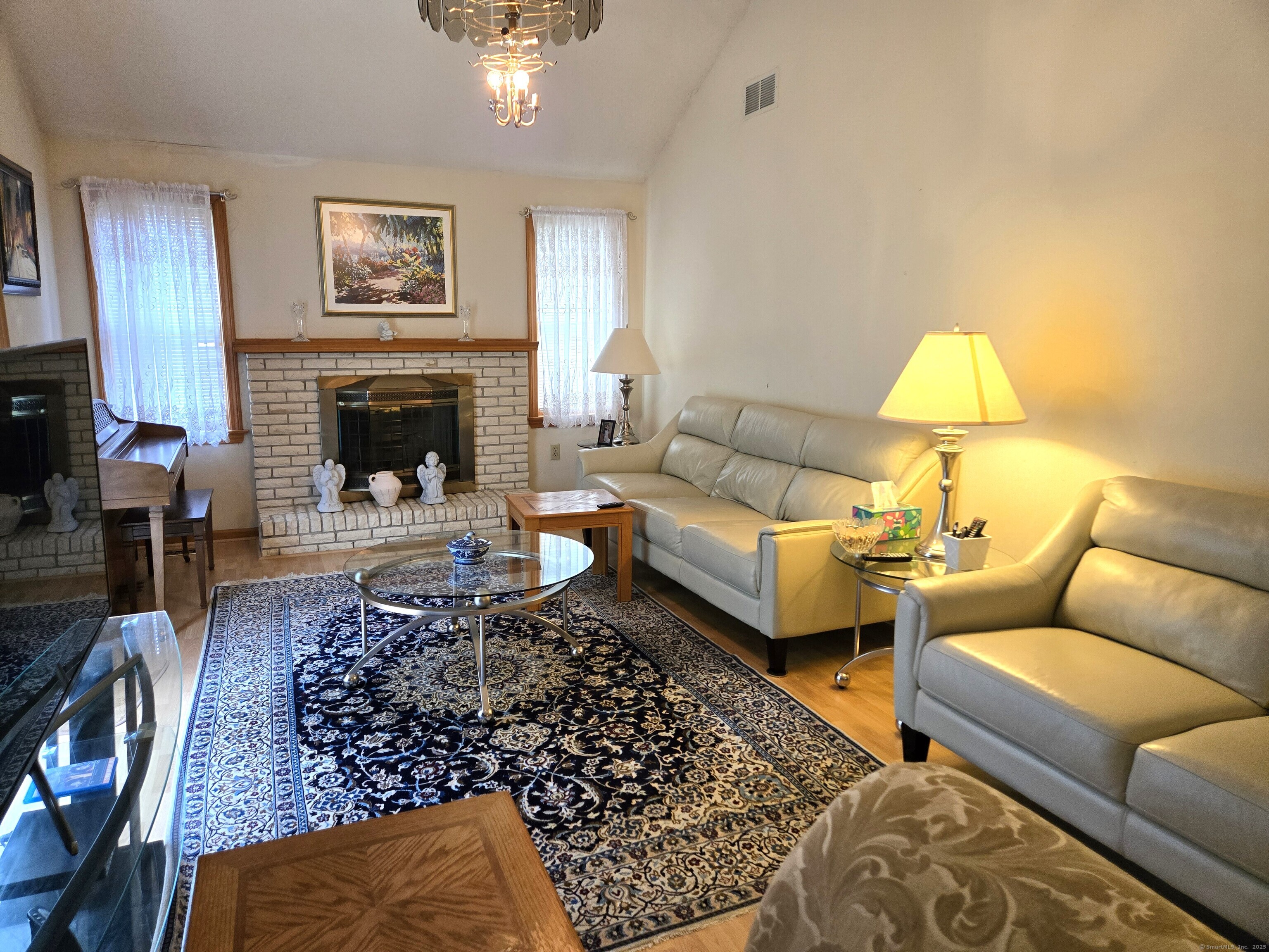 16 Landing Circle, Windsor, Connecticut image 15