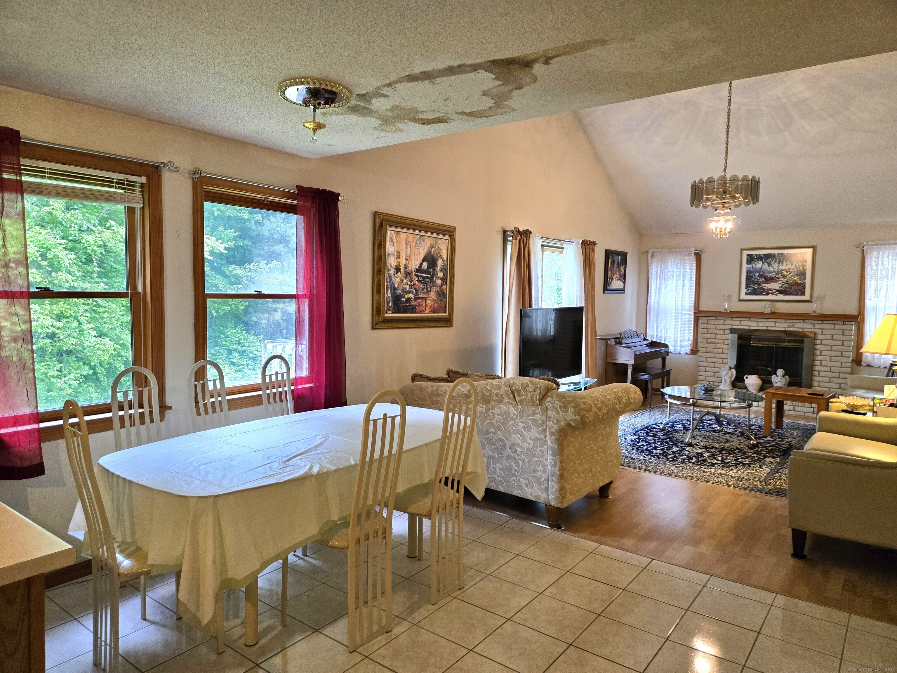 16 Landing Circle, Windsor, Connecticut image 7