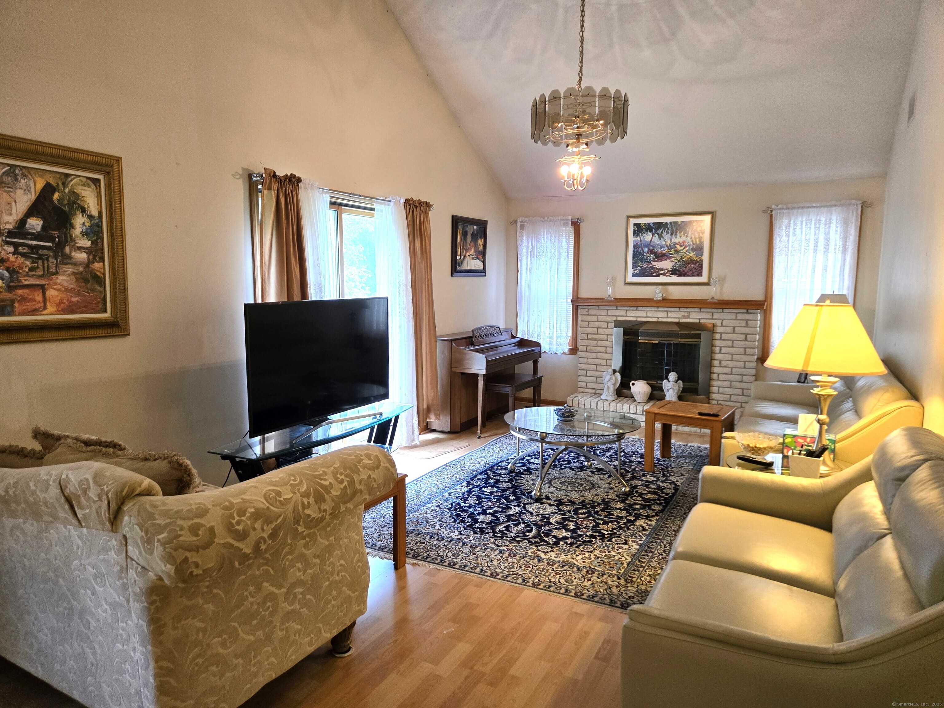 16 Landing Circle, Windsor, Connecticut image 14