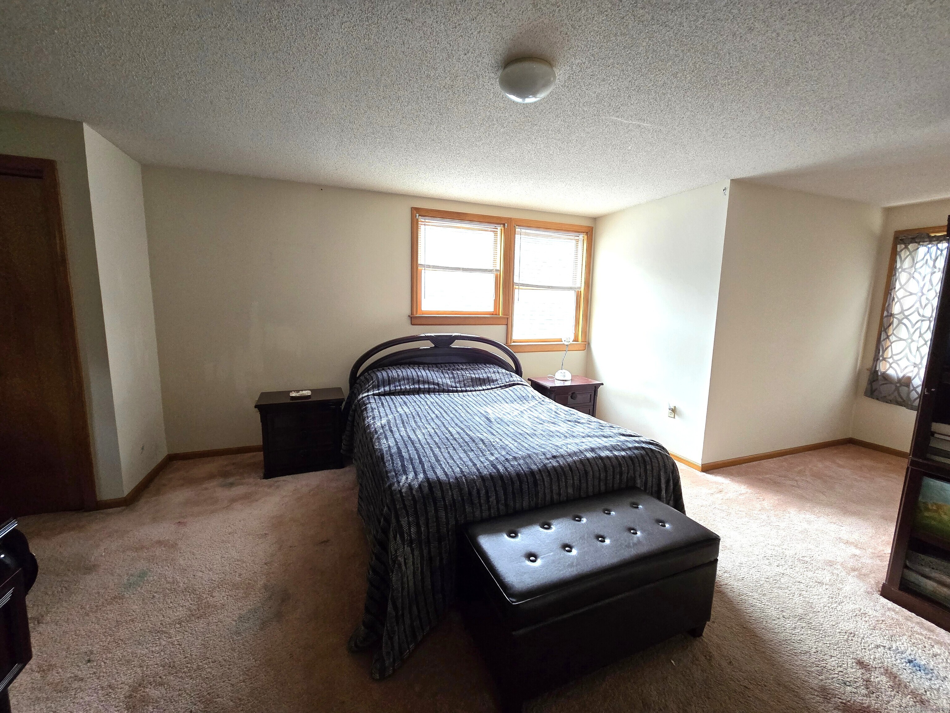 16 Landing Circle, Windsor, Connecticut image 24