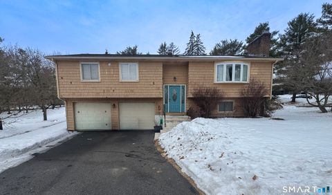 1 Yellow Wood Street Middletown CT 06457