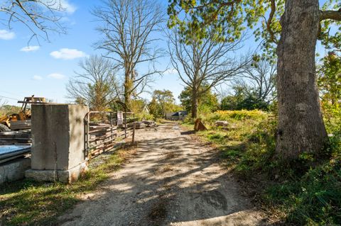 Tiny photo for 55,94,100 Hubbard Hi Klocek Road, Killingly, CT 06329 (MLS # 24131289)