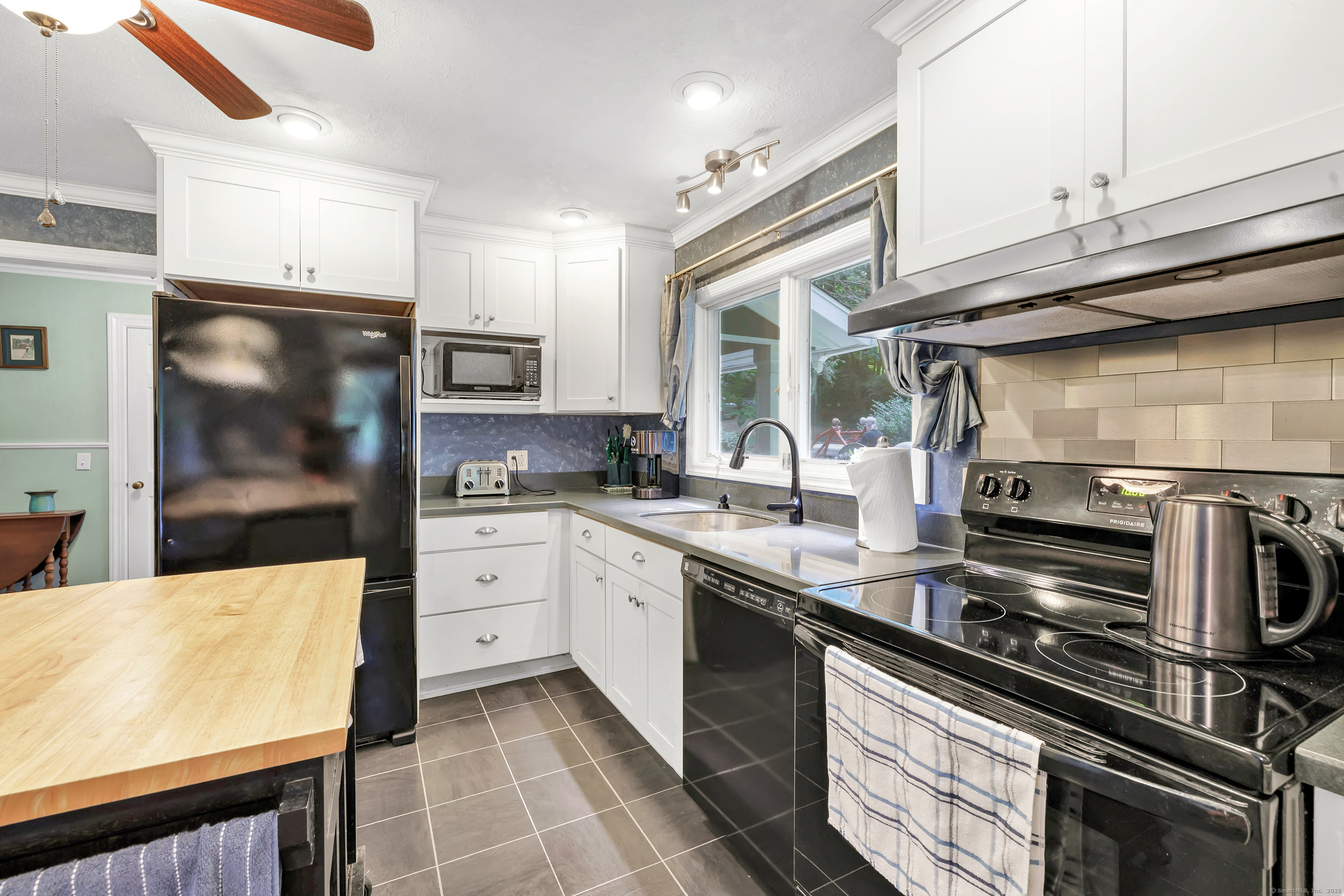 680 Wheelers Farms Road