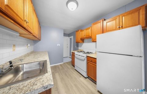 Multifamily For Rent - 37 Granfield Avenue<br/> Bridgeport, CT 06610