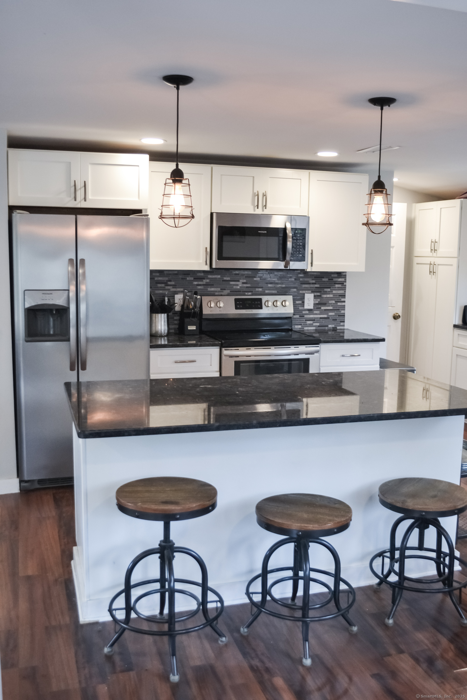 41 Petersen Road, Granby, Connecticut image 3