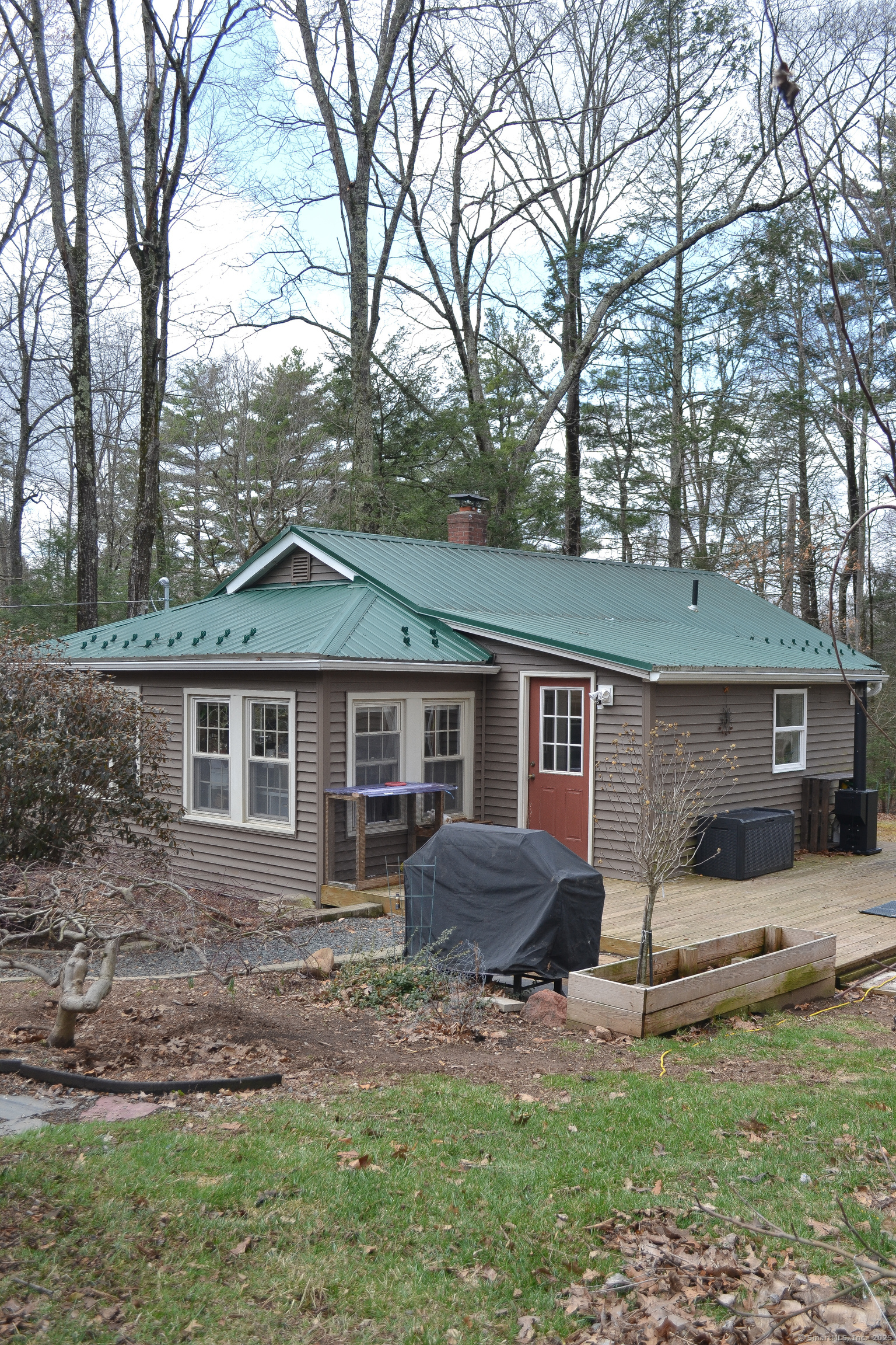 41 Petersen Road, Granby, Connecticut image 1