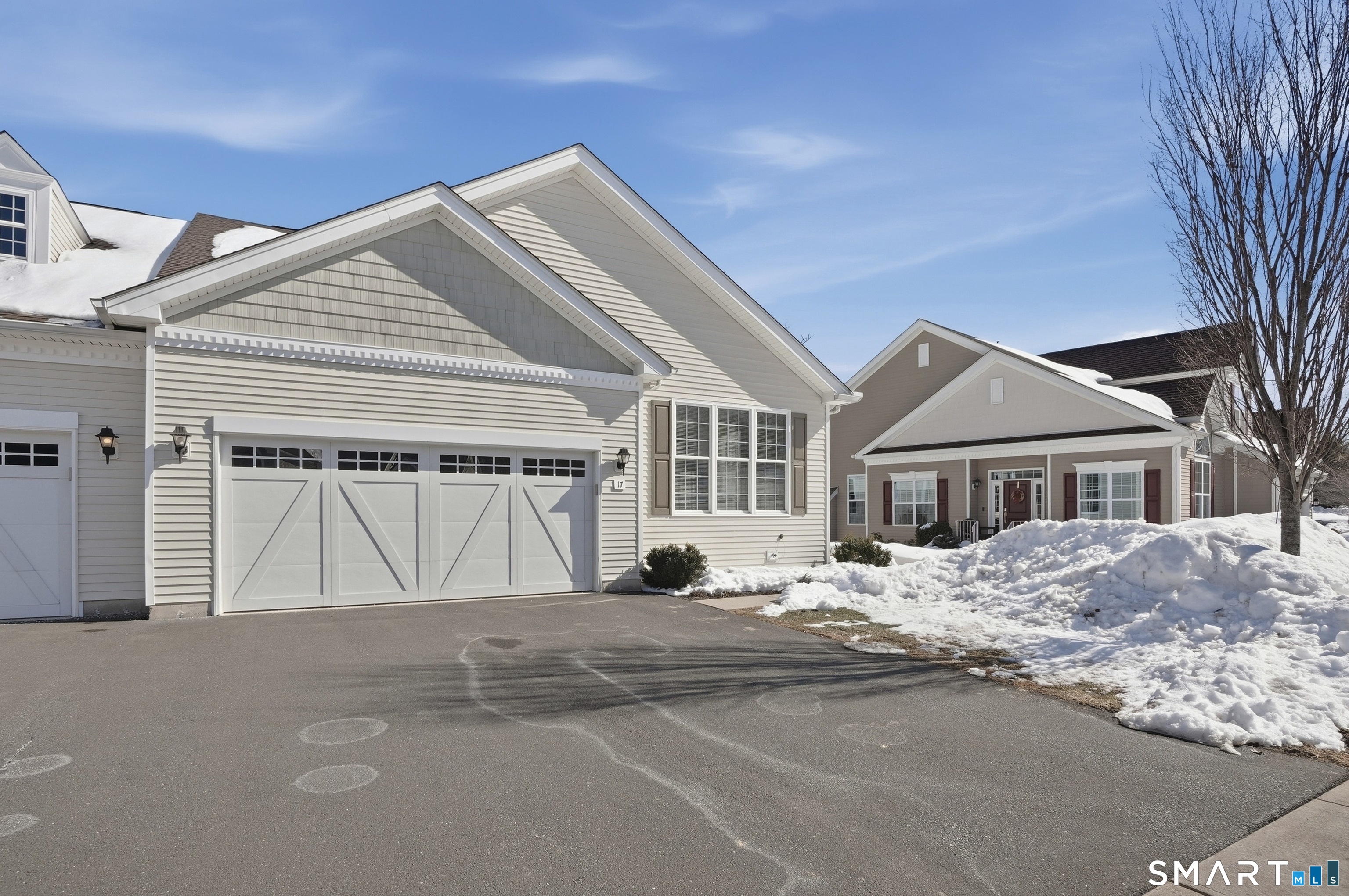 17 White Oak Drive 17