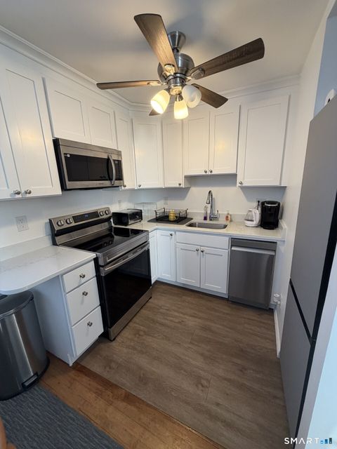 Tiny photo for 151 Courtland Avenue #APT 3F, Stamford, CT 06902 (MLS # 24150464)