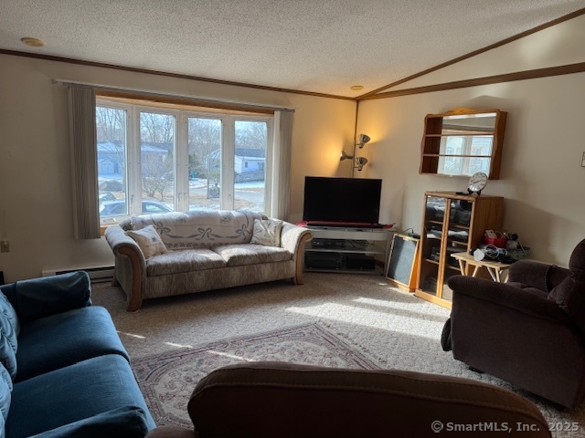10 Viburnum Circle, Plainfield, Connecticut image 2
