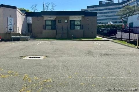 Tiny photo for 3034 Summer Street, Stamford, CT 06905 (MLS # 24143174)