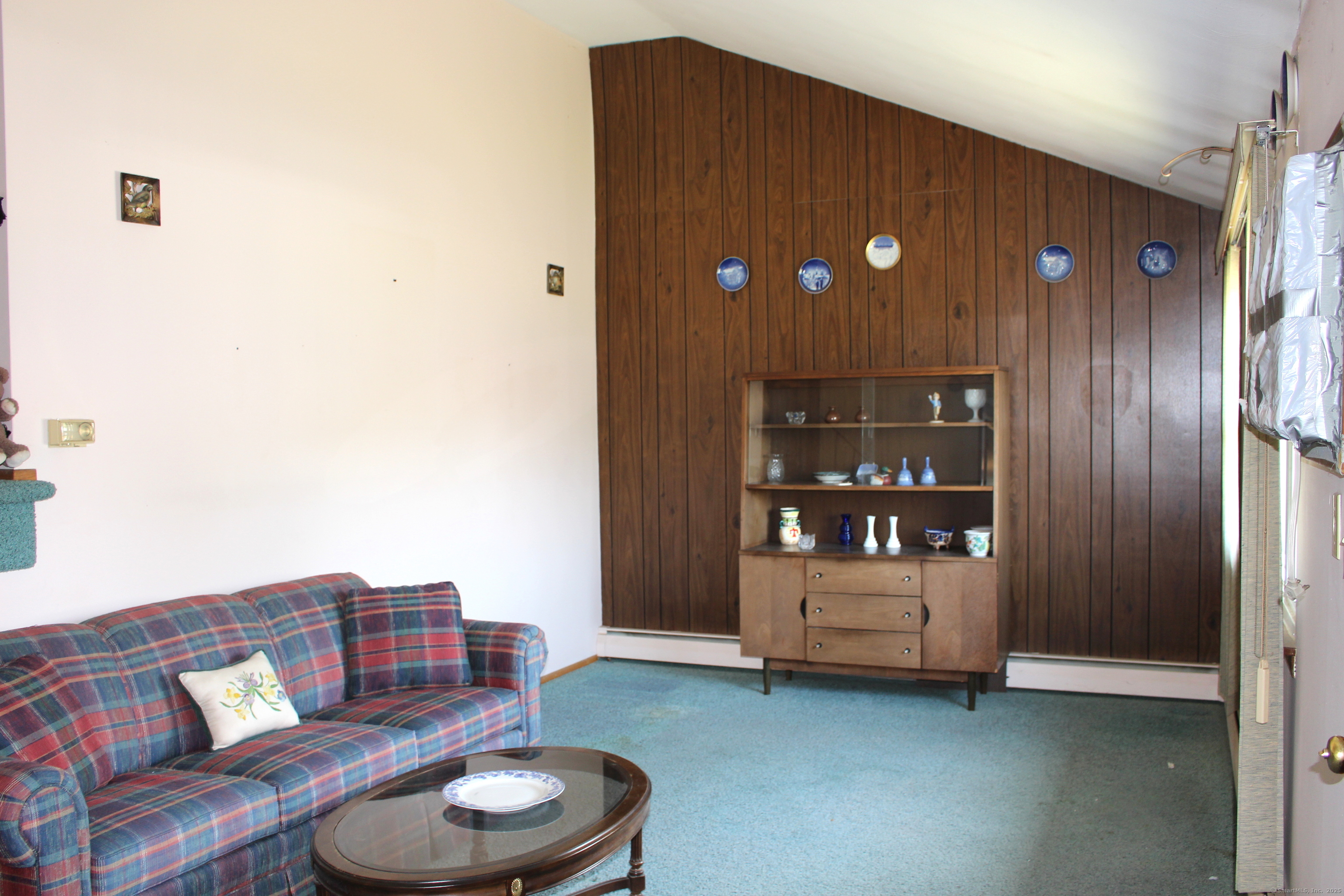 112 Henderson Drive, East Hartford, Connecticut image 8