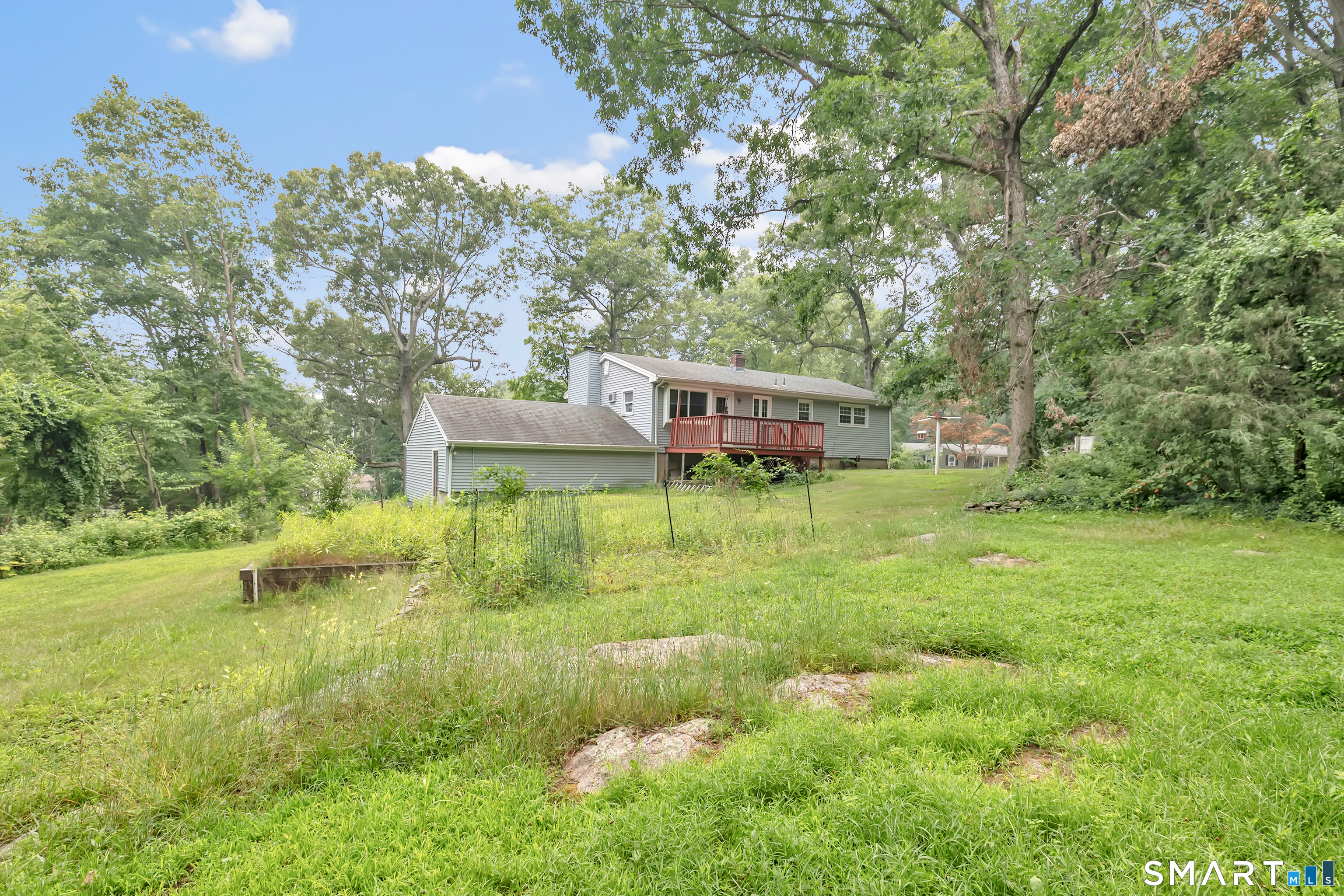 19 Meadowlark Drive