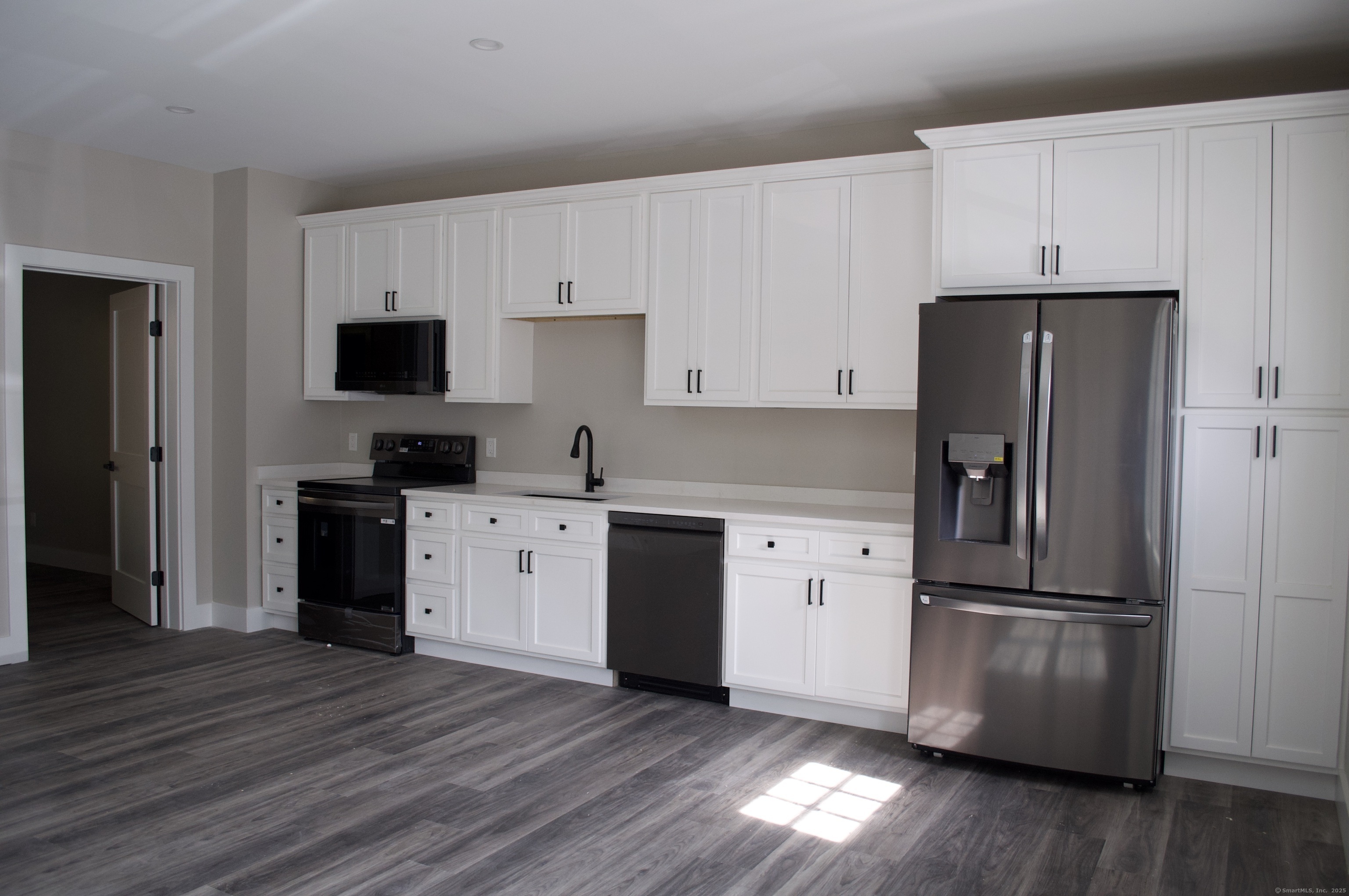 243 Echo Lake Road B6