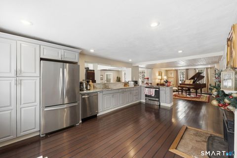 Tiny photo for 4 Perrin Road, Woodstock, CT 06281 (MLS # 24149317)