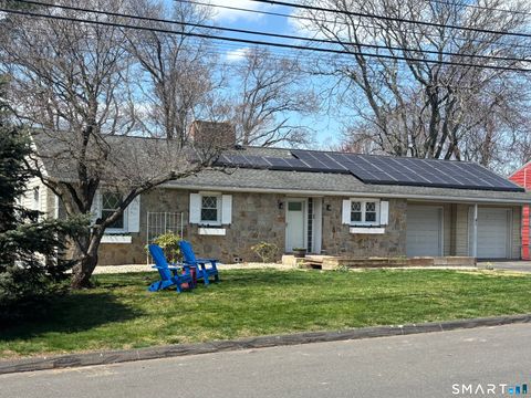 Photo of 99 Sunset Ridge Drive, East Hartford, CT 06118 (MLS # 24166714)