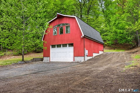 Photo of 53 Hermitage Lane, North Haven, CT 06473 (MLS # 24186802)