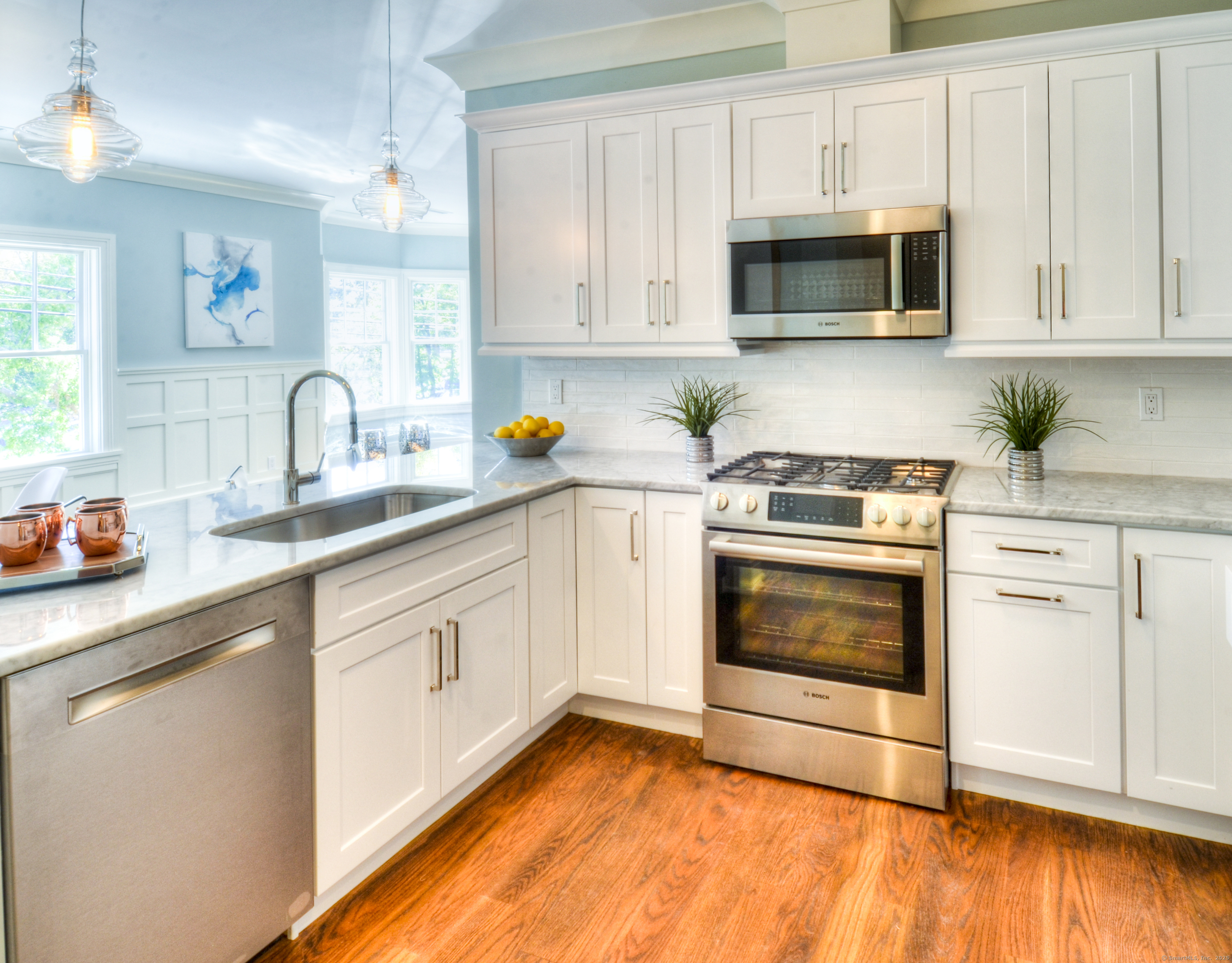 77 Leroy Avenue 204