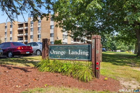 Photo of 153 Bull Hill Lane #310, West Haven, CT 06516 (MLS # 24217493)