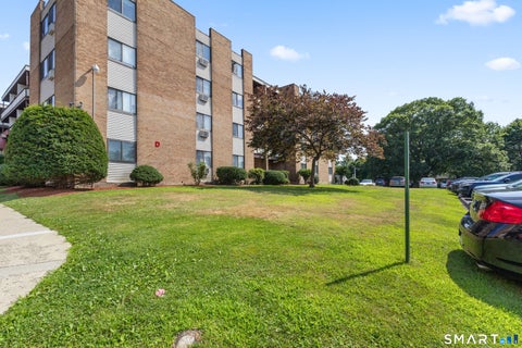 Tiny photo for 153 Bull Hill Lane #310, West Haven, CT 06516 (MLS # 24217493)