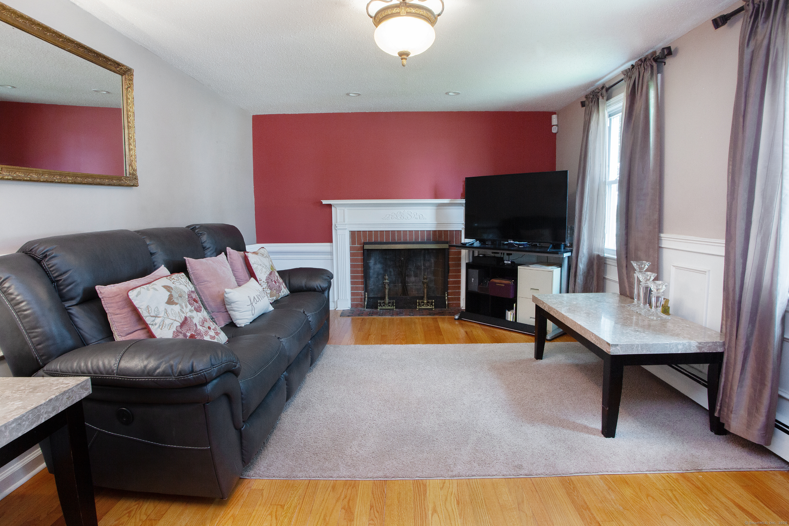 New Britain, Connecticut 06053, United States, 3 Bedrooms Bedrooms, ,2 BathroomsBathrooms,Residential,Pending,208787