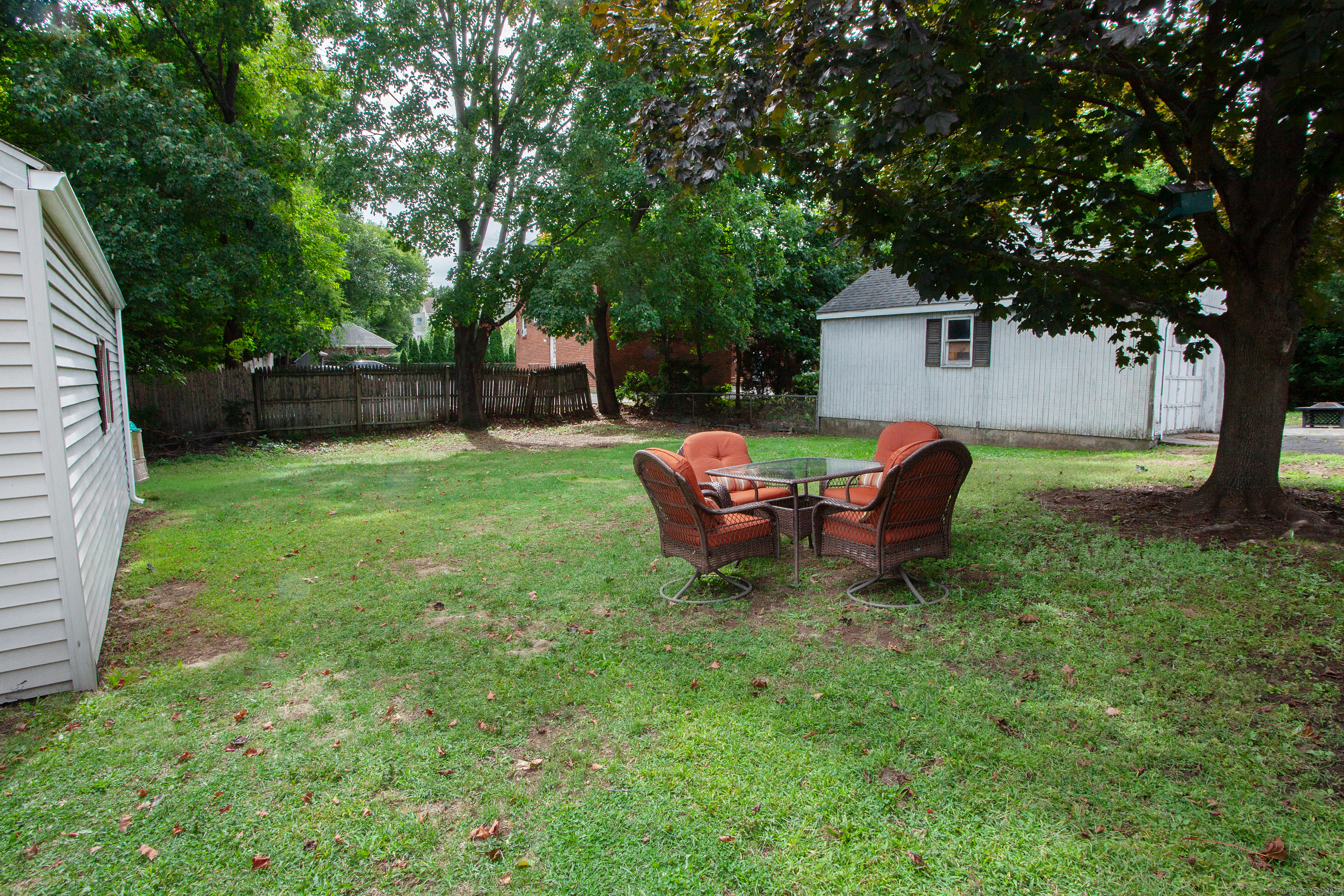 New Britain, Connecticut 06053, United States, 3 Bedrooms Bedrooms, ,2 BathroomsBathrooms,Residential,Pending,208787