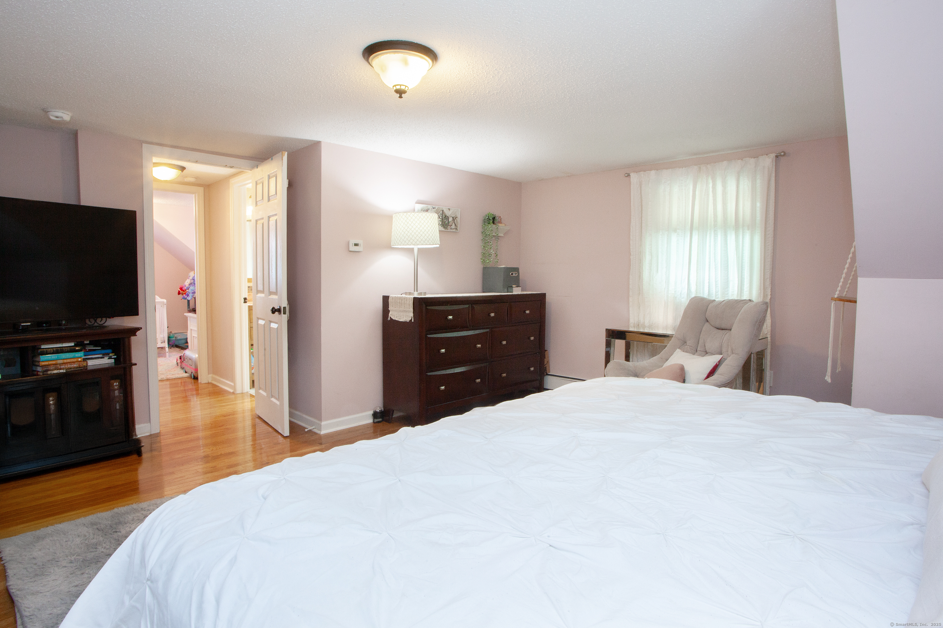 New Britain, Connecticut 06053, United States, 3 Bedrooms Bedrooms, ,2 BathroomsBathrooms,Residential,Pending,208787