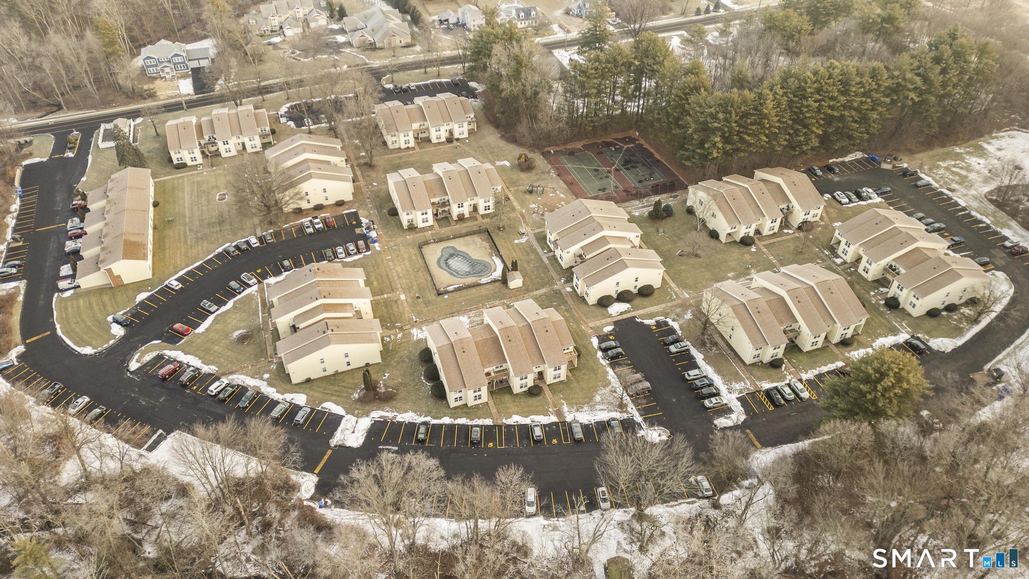 949 Pleasant Valley Road 7-10