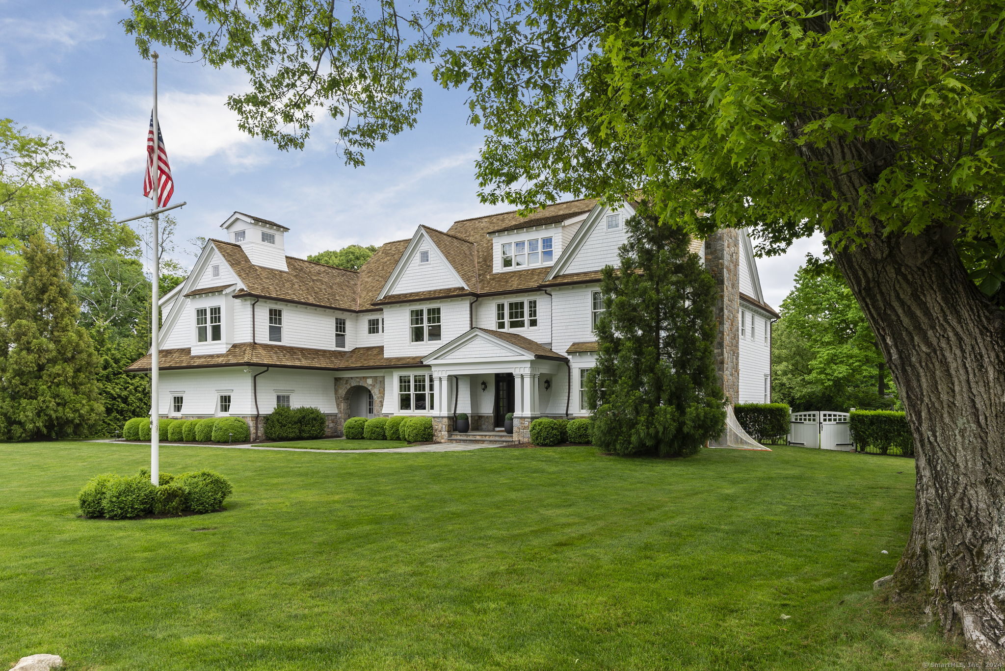 Property for Sale at 28 Ferry Lane, Westport, Connecticut - Bedrooms: 5 
Bathrooms: 8 
Rooms: 13  - $6,250,000