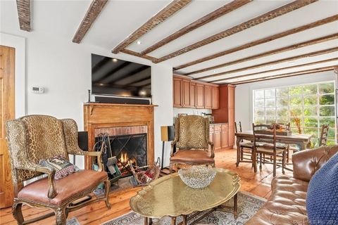 Photo of 49 Hollow Tree Ridge Road, Darien, CT 06820 (MLS # 24168385)