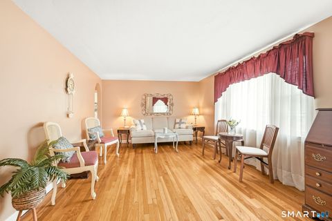Tiny photo for 172 Pool Road, North Haven, CT 06473 (MLS # 24149405)