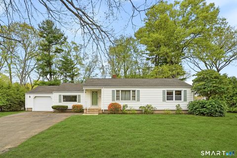 Photo of 172 Pool Road, North Haven, CT 06473 (MLS # 24149405)