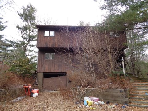 59 Foster Center Road Foster RI 02825