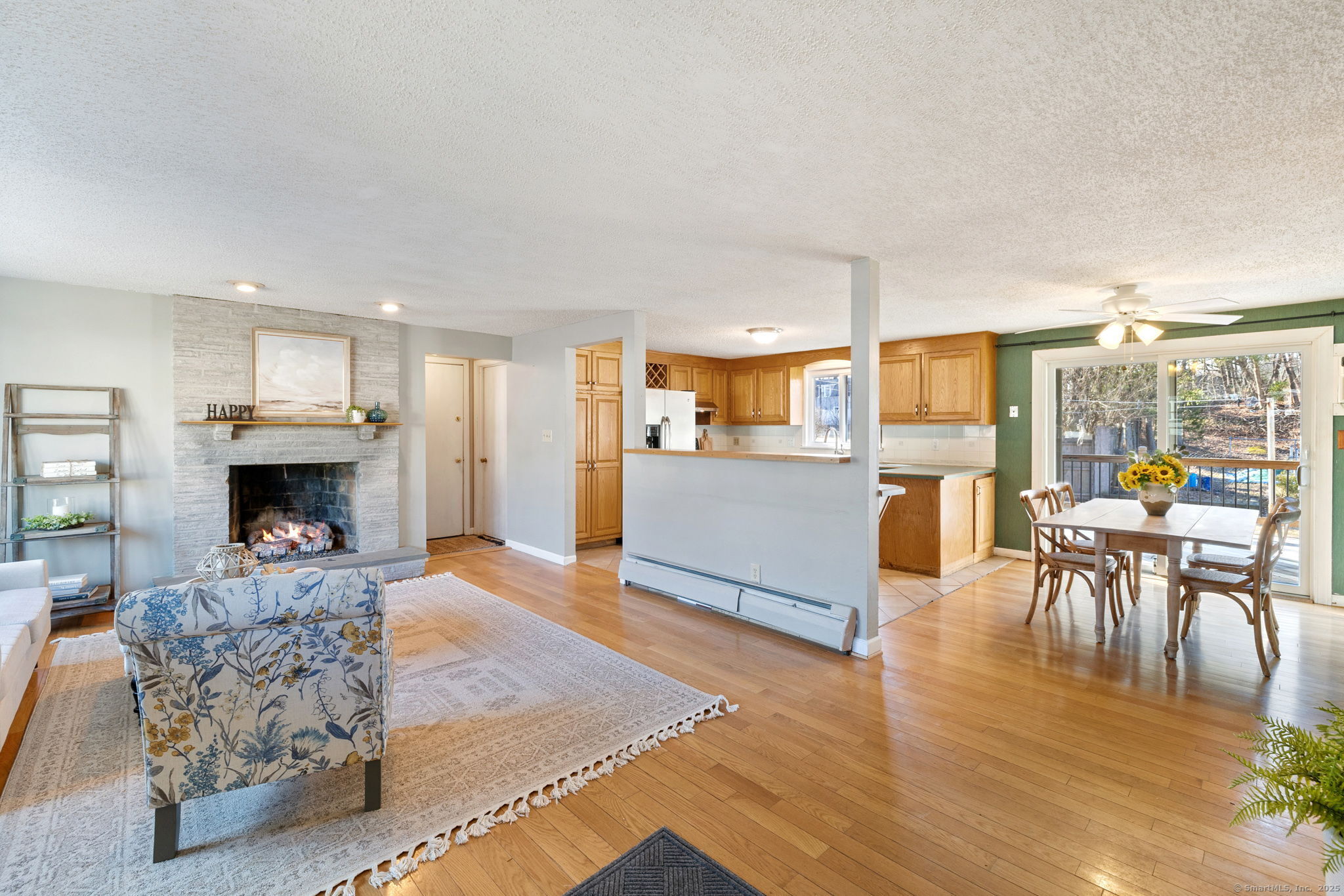 3 Jeanette Drive Drive, Plainville, Connecticut image 2