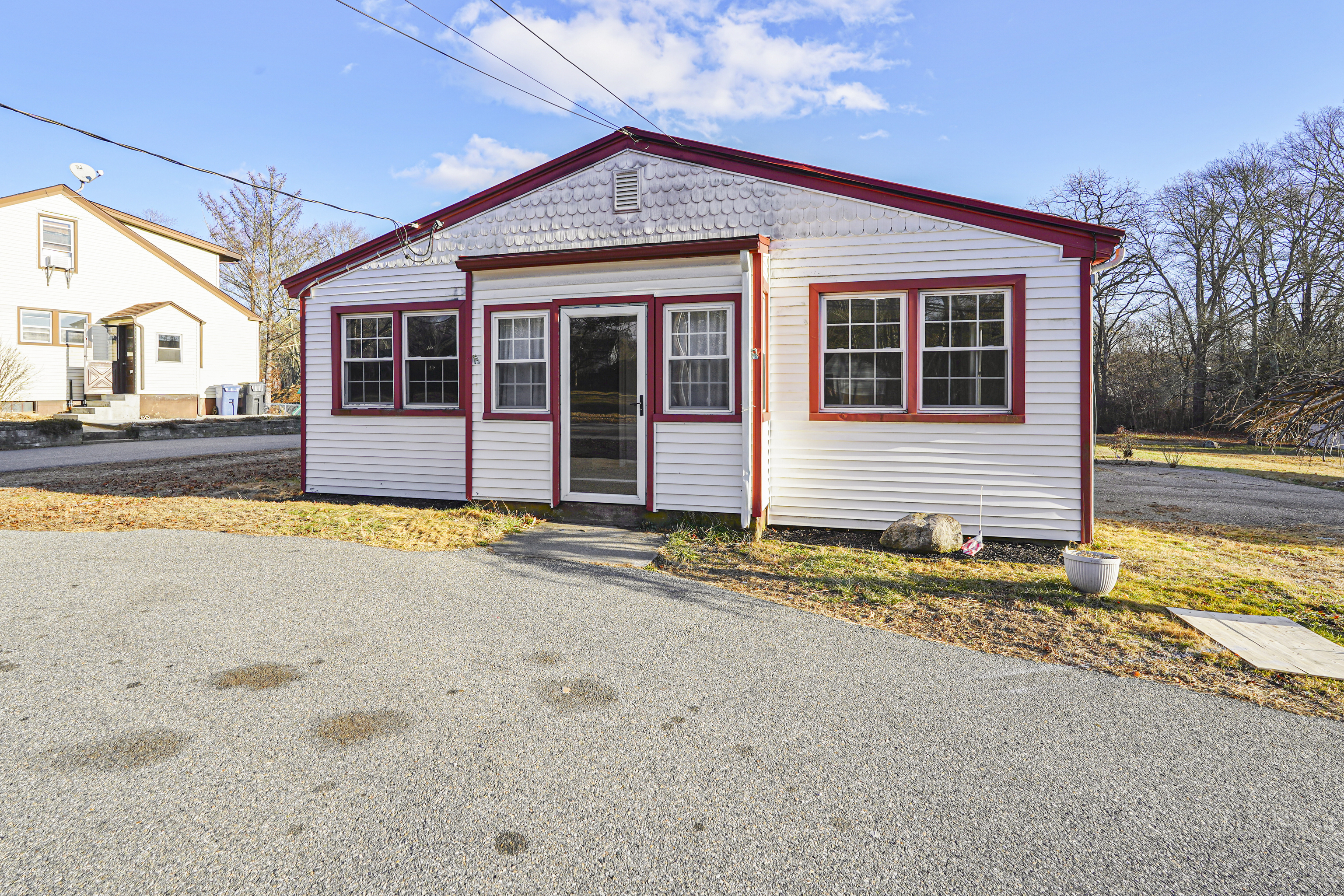 38 Lake Street, Plainfield, Connecticut image 2