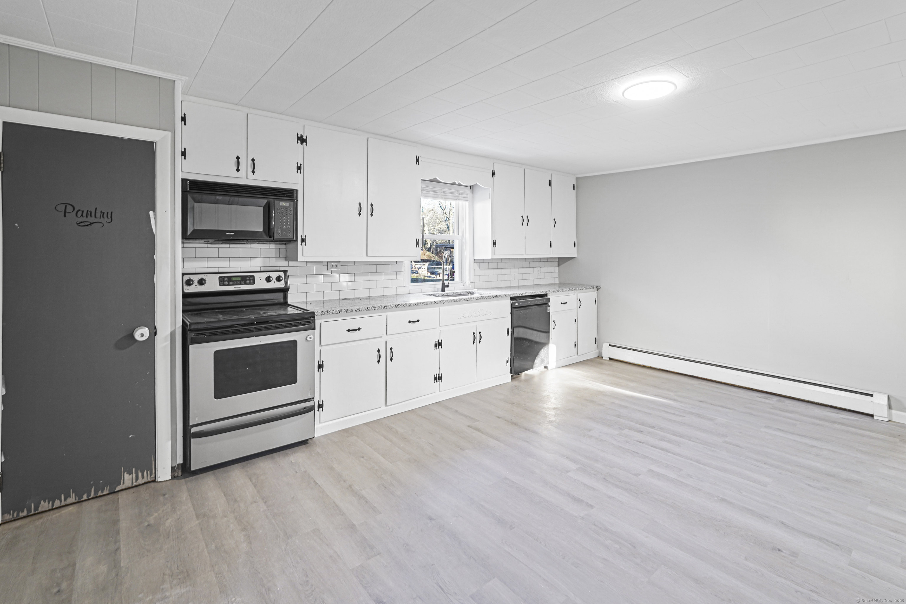 38 Lake Street, Plainfield, Connecticut image 14