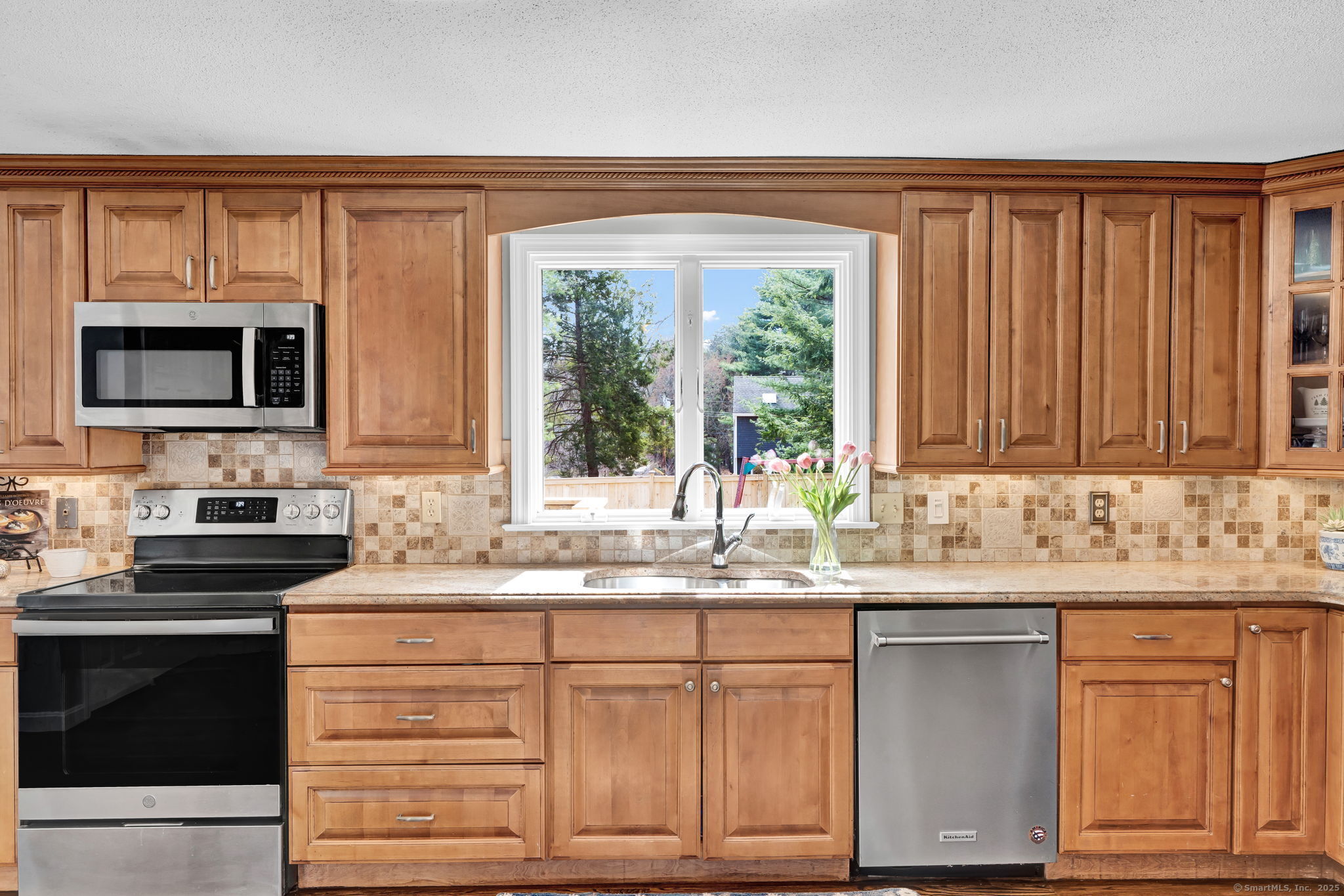 185 Farms Village Road, Simsbury, Connecticut image 14