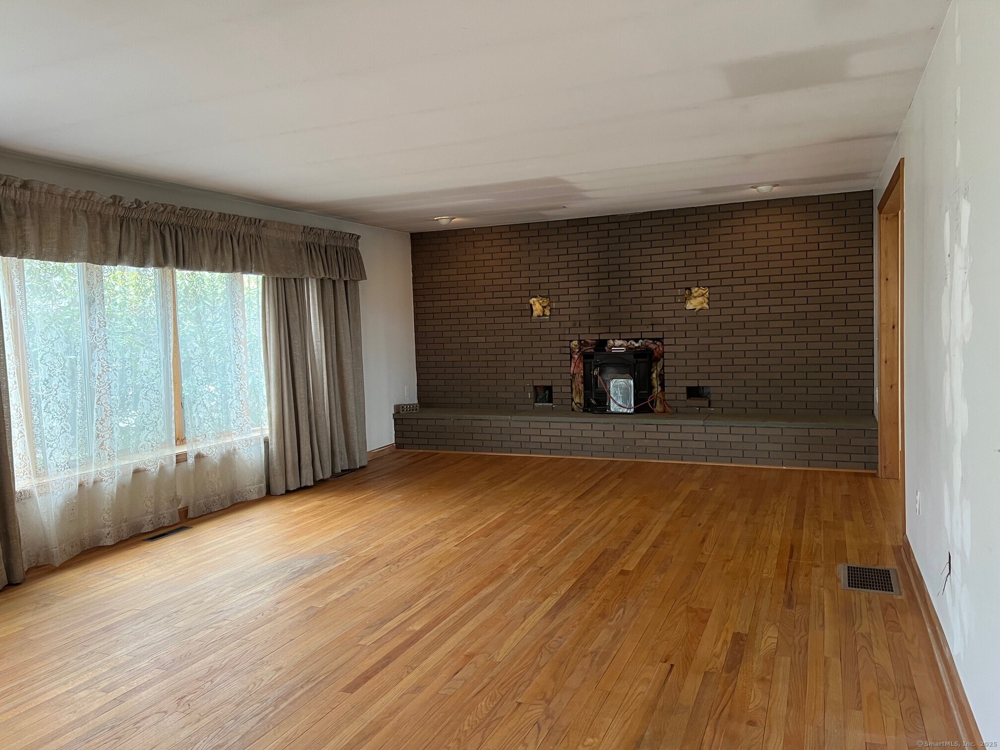 156 Bradford Road, Torrington, Connecticut image 3