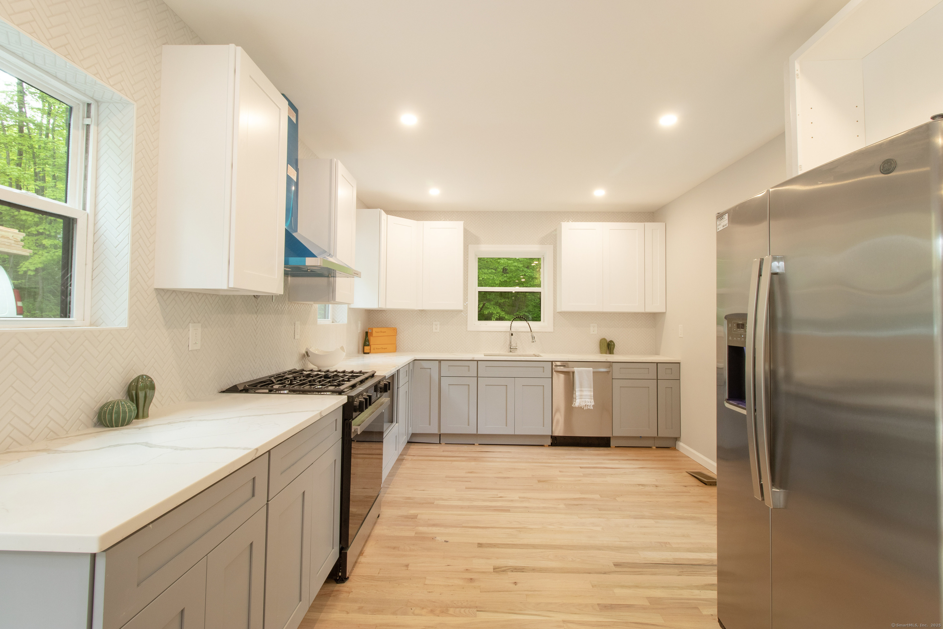 708 County Road, Guilford, Connecticut image 9