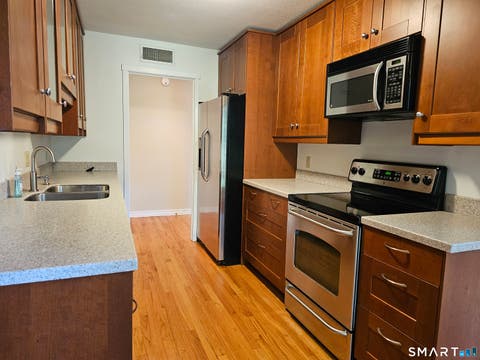 Tiny photo for 83 Mallard Drive #83, Farmington, CT 06001 (MLS # 24199466)
