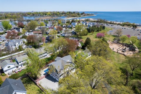97 Benson Place Fairfield CT 06824